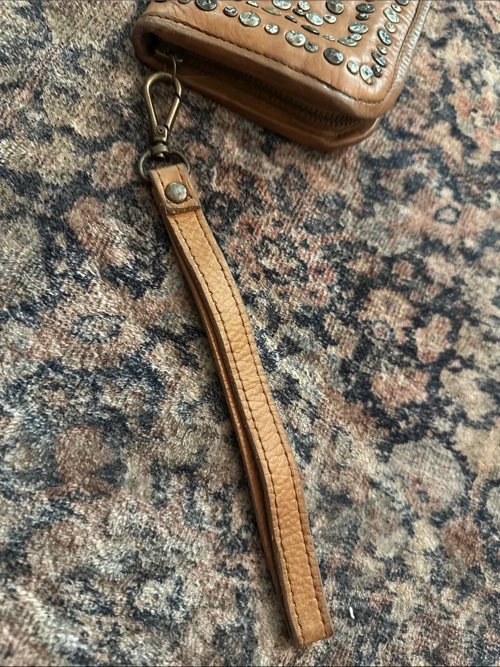 Viola Castellani classic tan